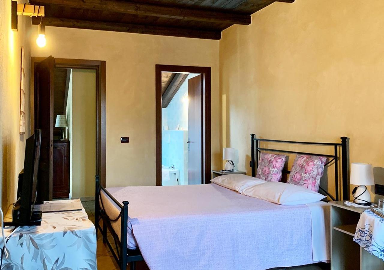 Cascina Foresto Bed and Breakfast Cossato Exteriör bild