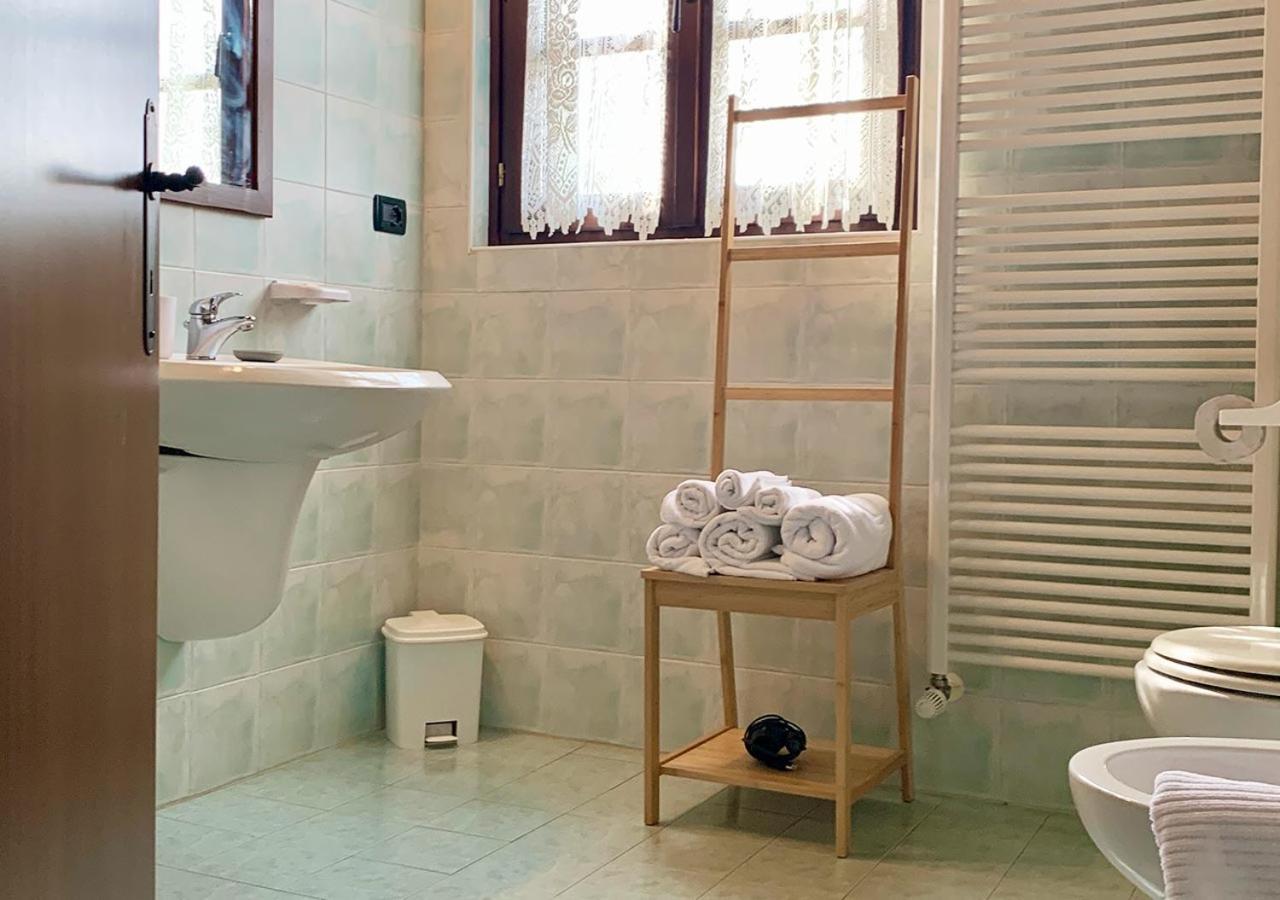 Cascina Foresto Bed and Breakfast Cossato Exteriör bild