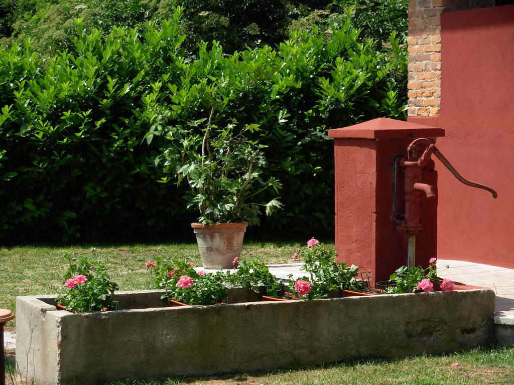 Cascina Foresto Bed and Breakfast Cossato Exteriör bild
